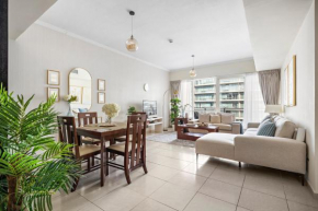 Stunning 1BR in Al Majara 5 with Full Marina View